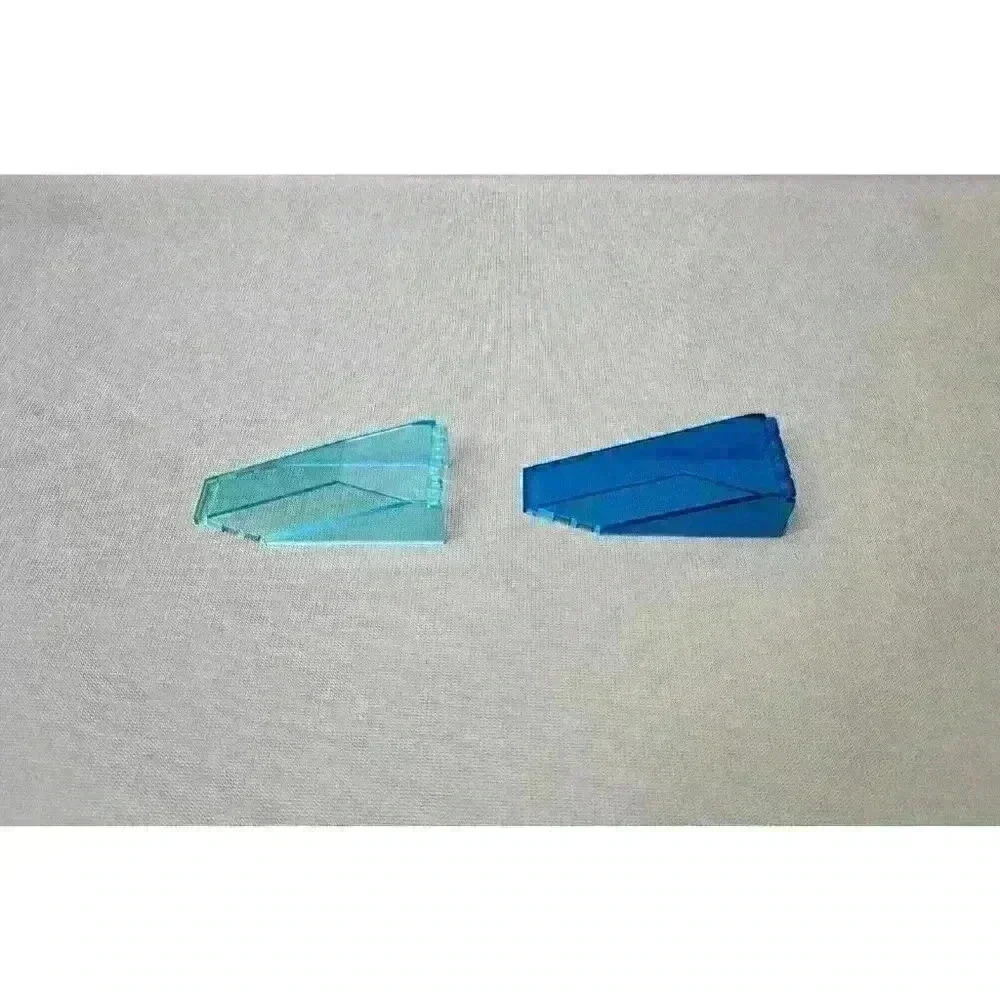 Lego 2507 Trans Light & Dark Blue Windscreen 10 x 4 x 2 1/3 Canopy Unitron Res-Q - Picture 2 of 5